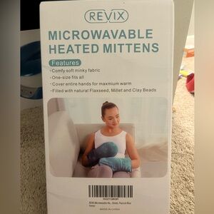 Microwavable Heated Mittins